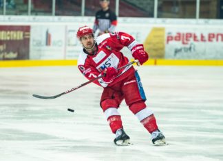 Spiel 2 geht an Regensburg