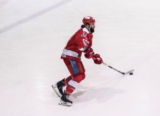 Spiel 1 geht an die Eisbären Regensburg