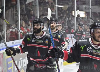 7:0 Sieg gegen die Hammer Eisbären und Tabellenführung